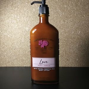 B&BW Aromatherapy Love Rose+Vanilla Body Lotion